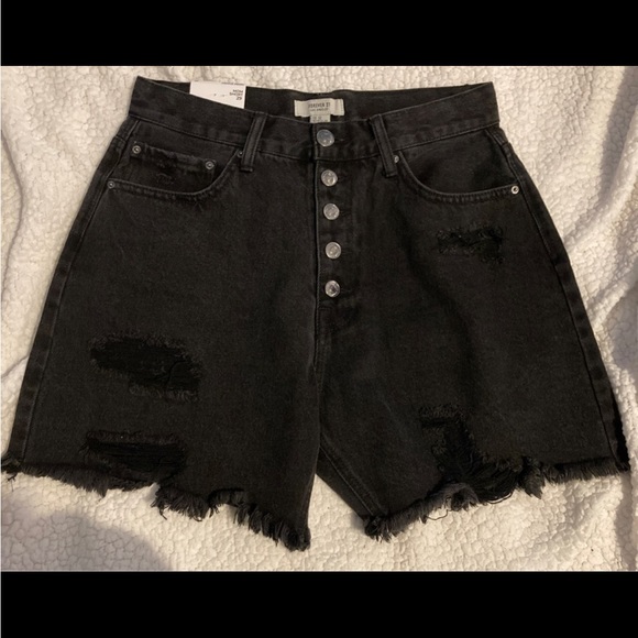 Forever21 size 29 high wasted  jeans - Picture 1 of 5